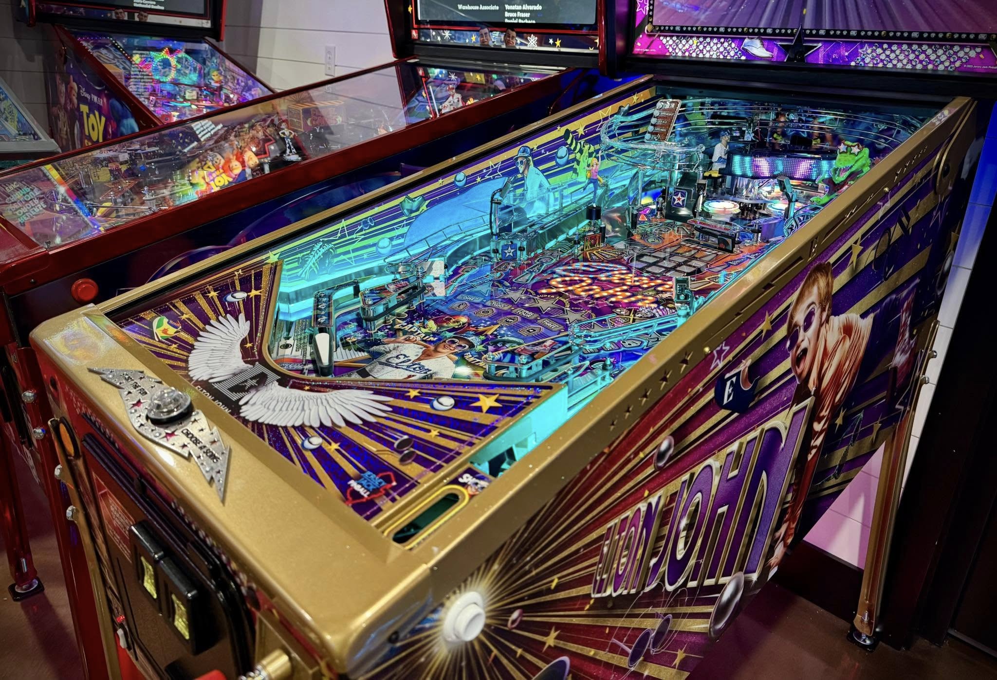 Elton John Collectors Edition Pinball Machine
